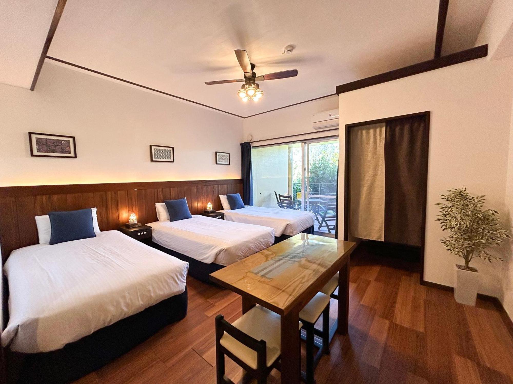 Pension Sunset Beach Накидзин Экстерьер фото