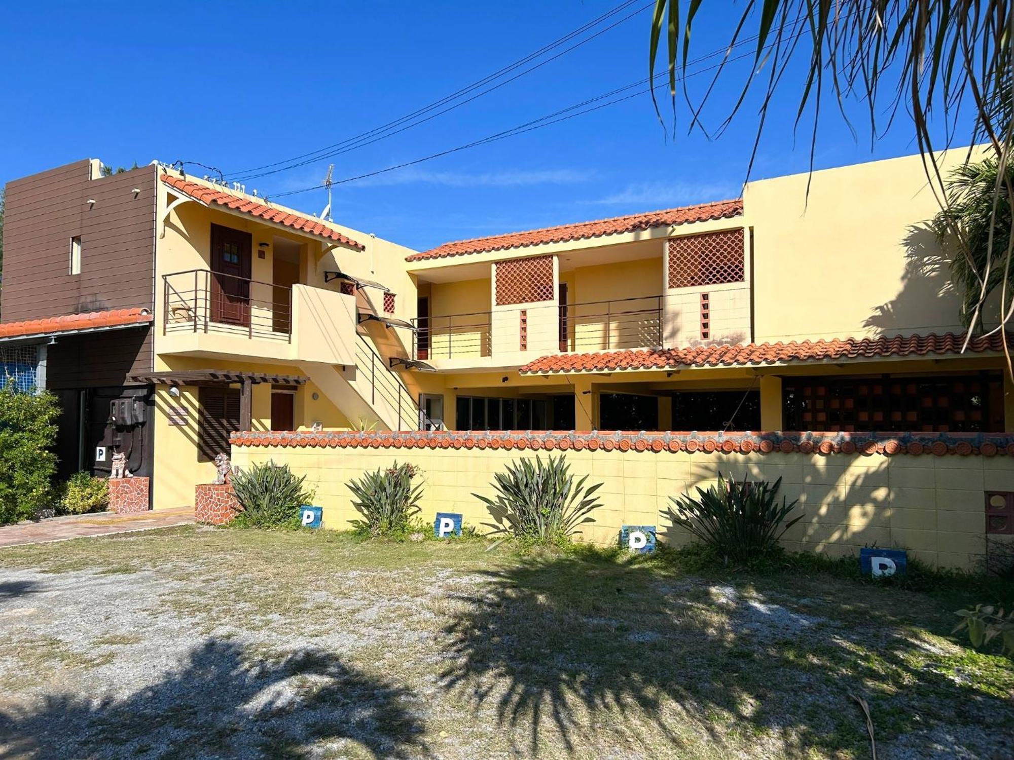 Pension Sunset Beach Накидзин Экстерьер фото