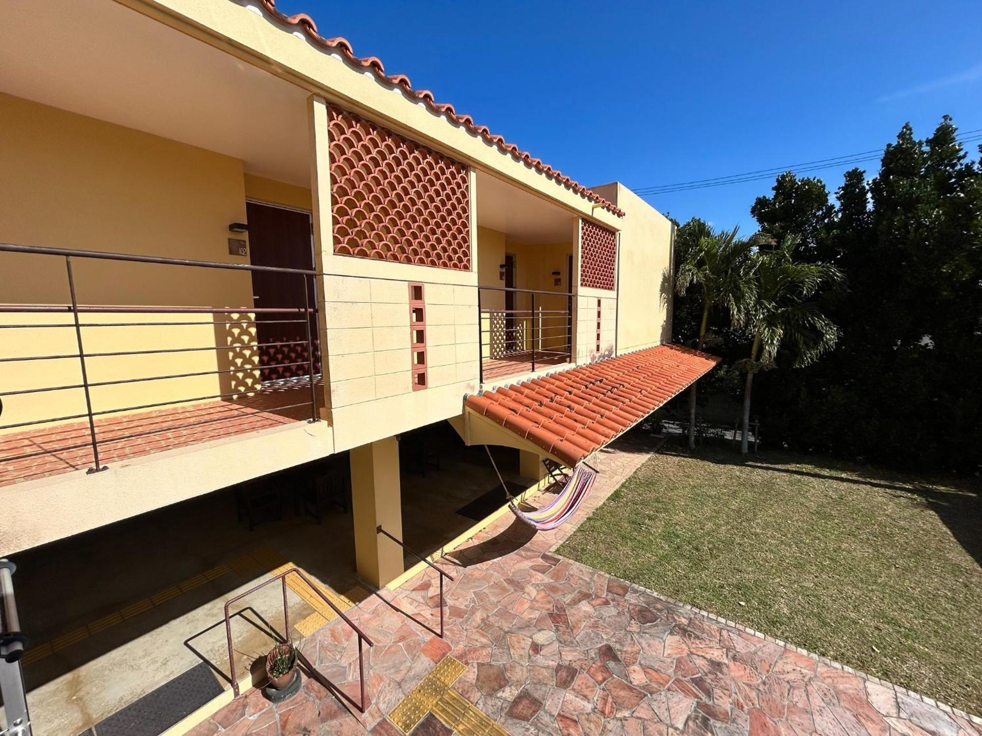Pension Sunset Beach Накидзин Экстерьер фото